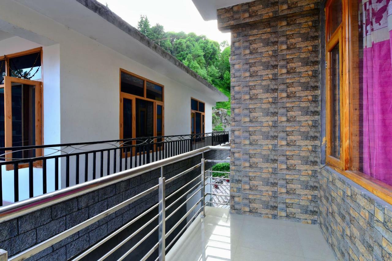 Oyo 38661 Hotel Apna Ghar Manāli Exterior foto